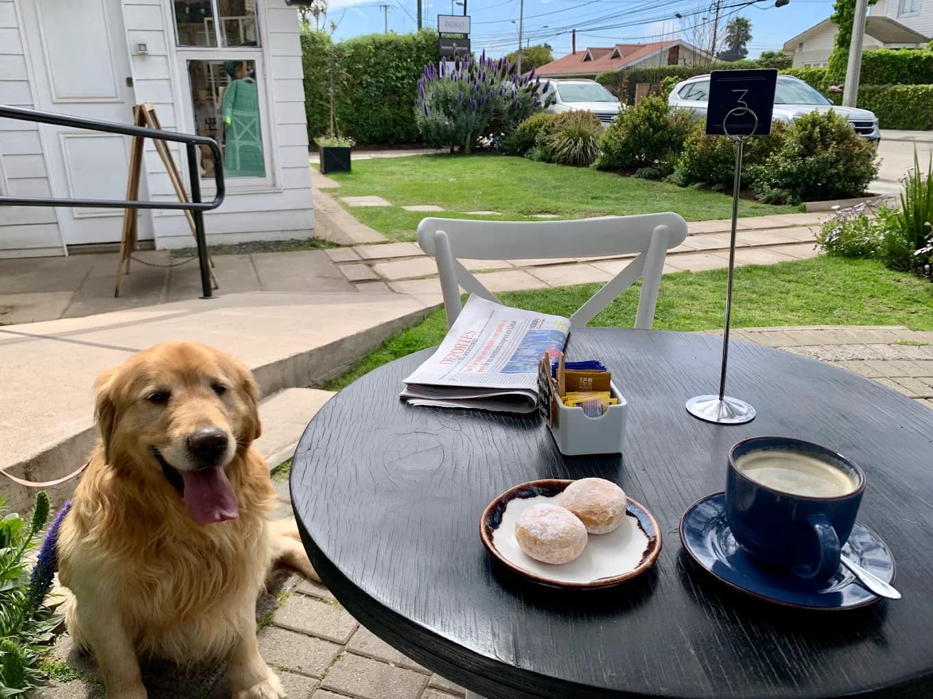 Vista exterior del local